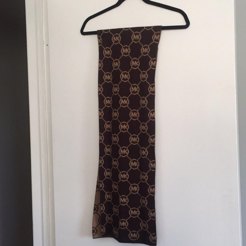 Brand new Michael Kors